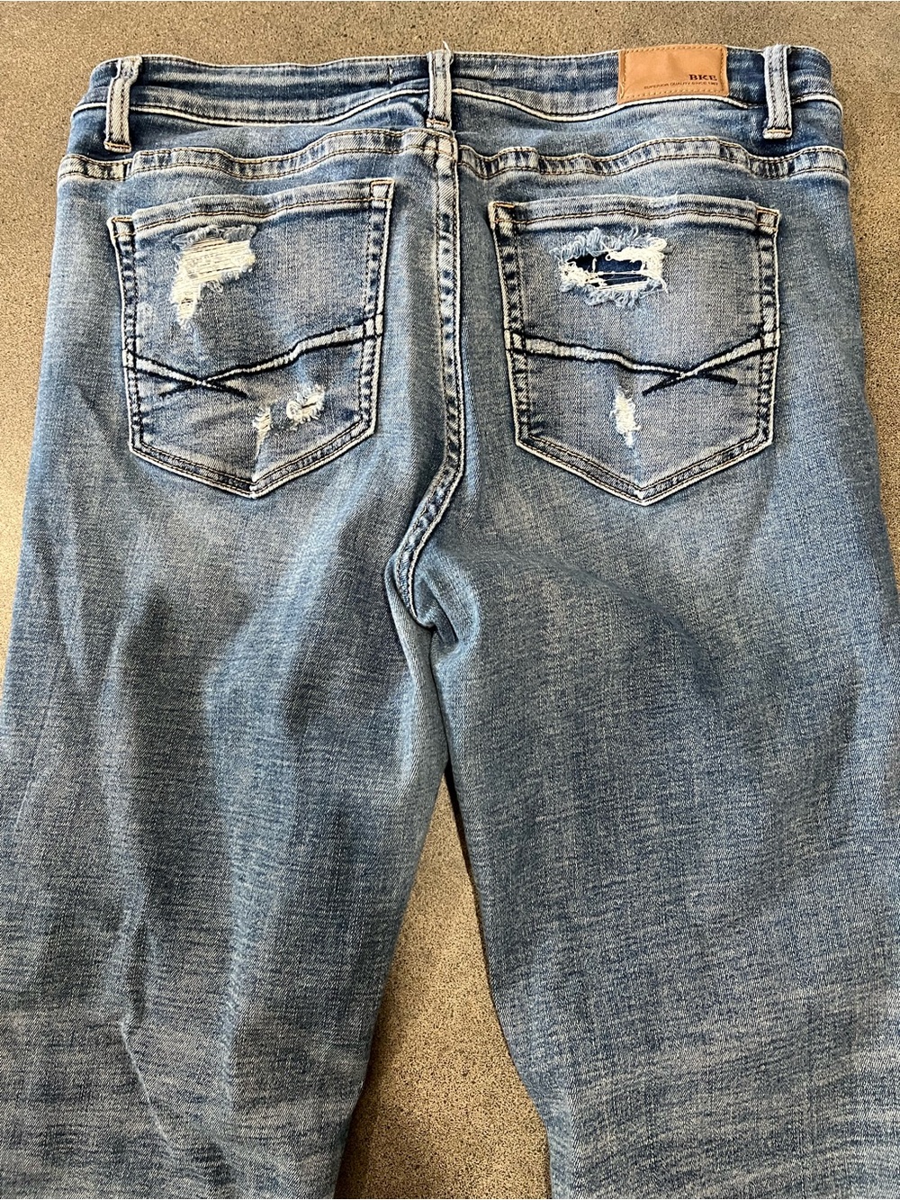 Buckle Blue Flare Jeans with Washed Detailing 30x 31 1/2 - Picture 6 of 6